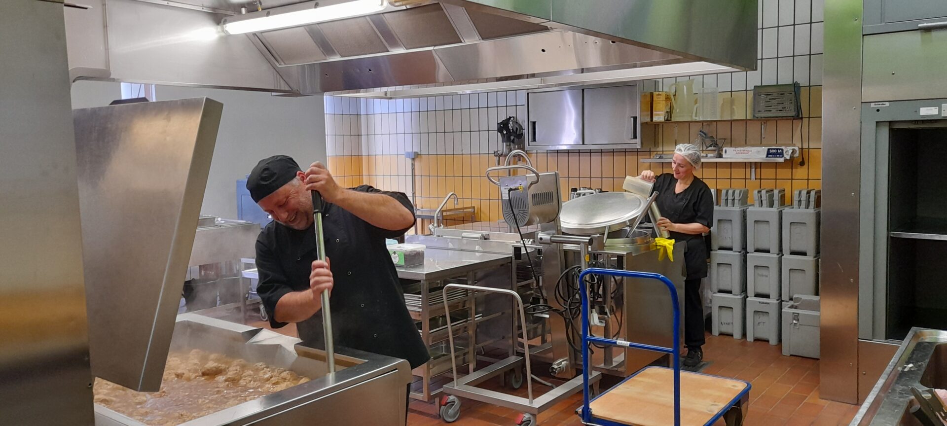cuisine_centrale_commune_grace_hollogne