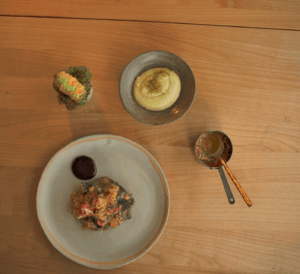 Recette réalisée par Clément Petitjean du restaurant la Grappe d'Or. Déclinaison de bœuf et pomme de terre.