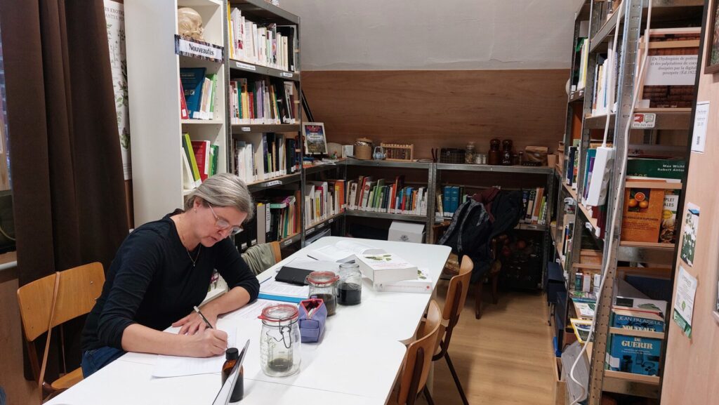 Où se former à l'utilisation des PAM ? - Folia Officinalis asbl